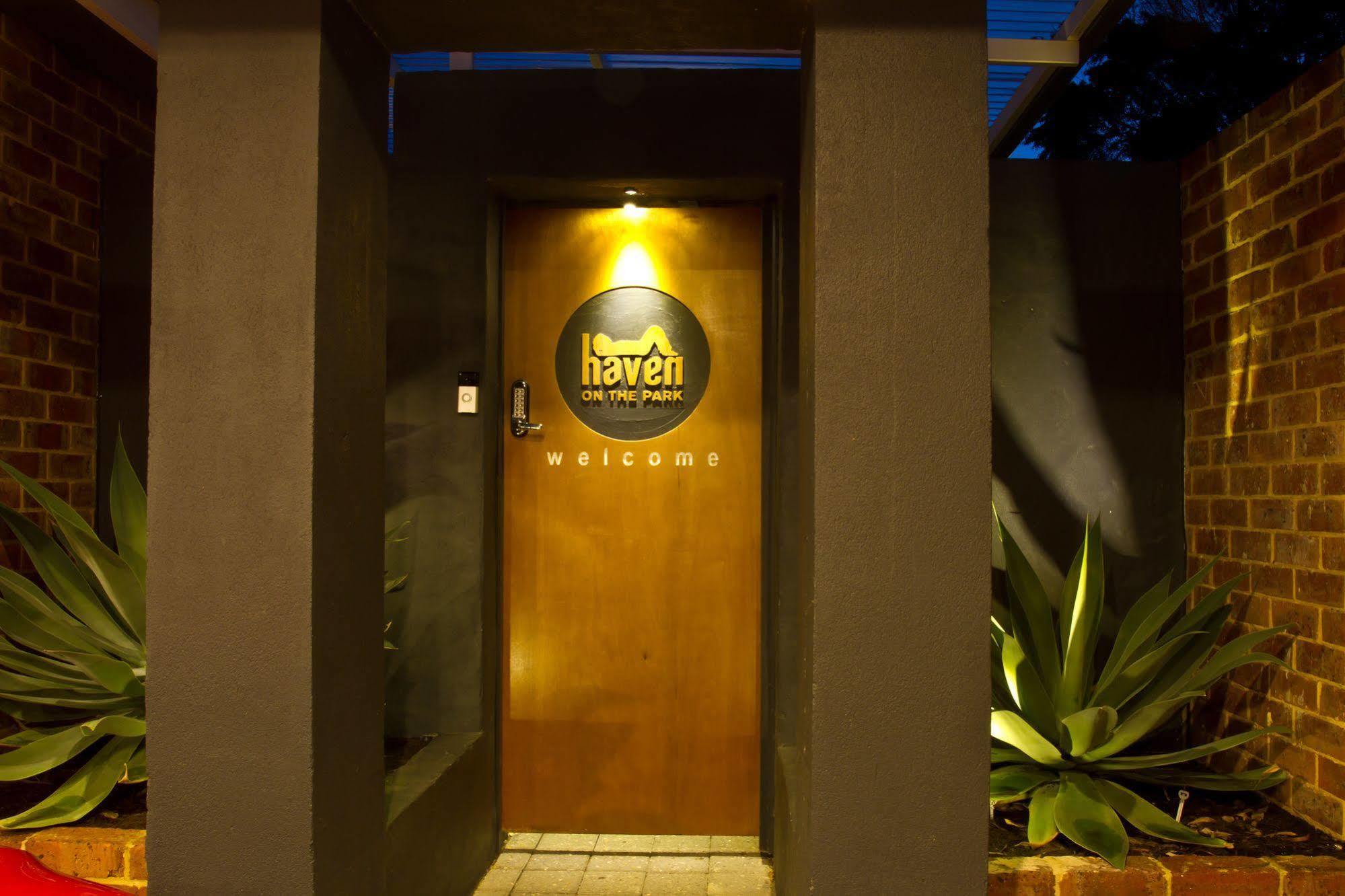 فندق Haven On The Park بيرث المظهر الخارجي الصورة